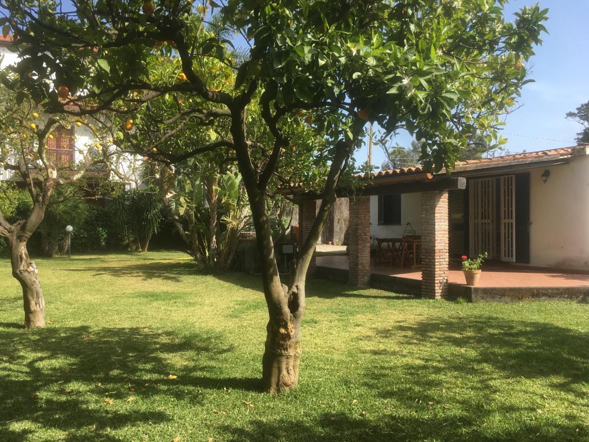 Villa Andrea Fondachello  Exterior foto